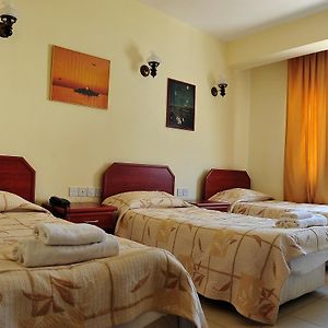 Standart Üç Kişilik Oda